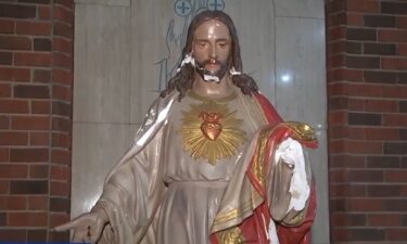 A Mineola man was arrested for allegedly causing thousands of dollars in damage at a local church.